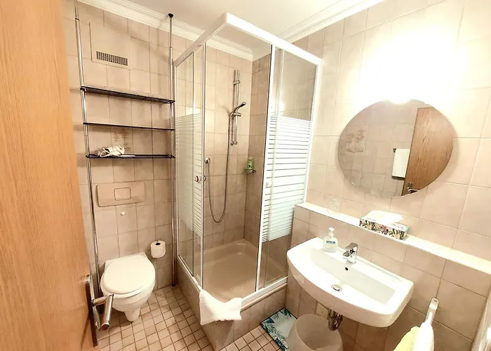 Гостевой дом Parkhotel Inklusive Chiemgaukarte Рупольдинг