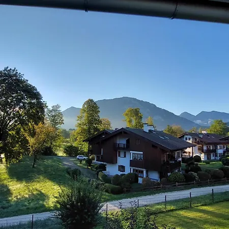 Parkhotel Inklusive Chiemgaukarte Guest house